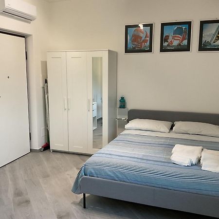 The Third Floor Hotel Meta Bagian luar foto